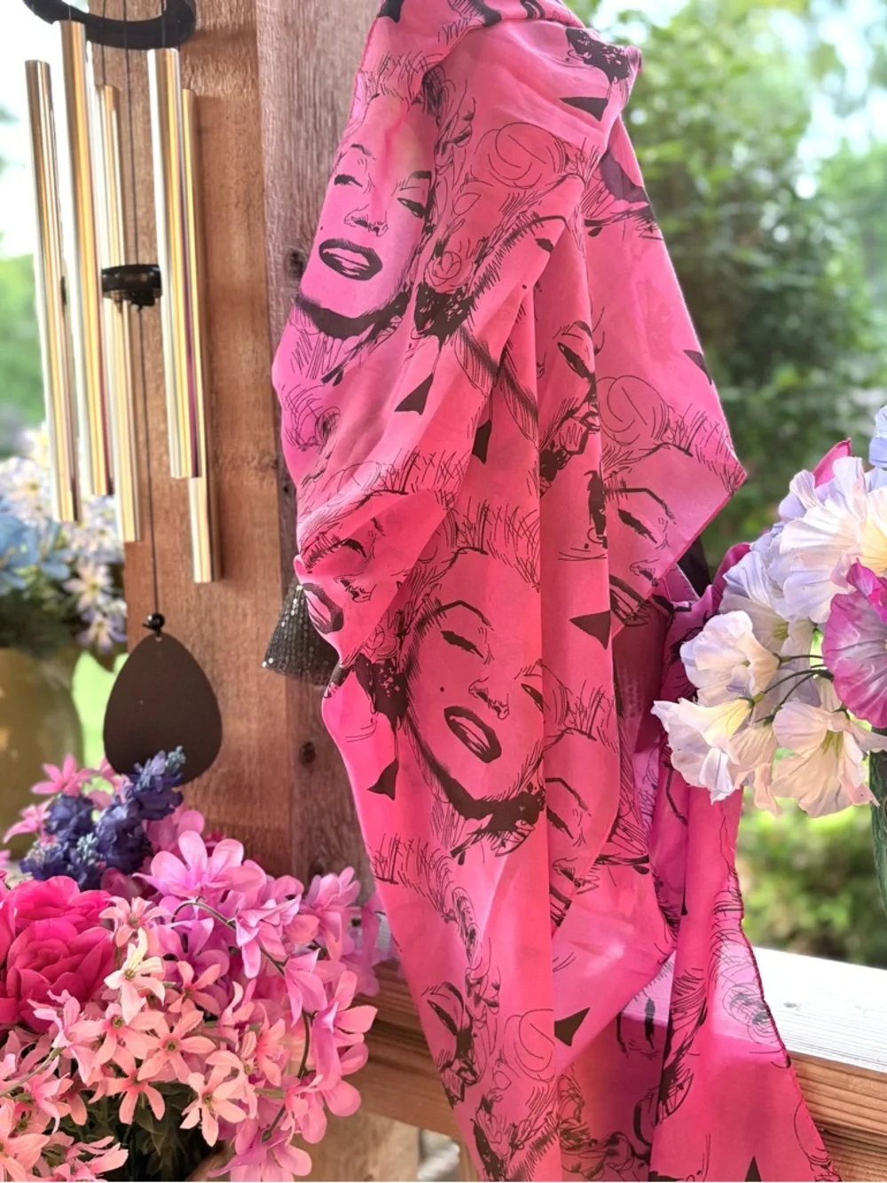 Vintage Marilyn Monroe Portrait Print Mauve & Black Silk Blend Oblong Scarf/Wrap